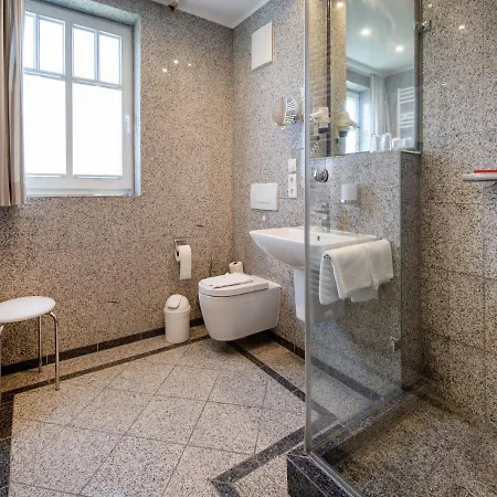 شقة Duenenpark - Komfortplus Mit 1 Schlafzimmer Und Balkon Im Dachgeschoss 114 بينز